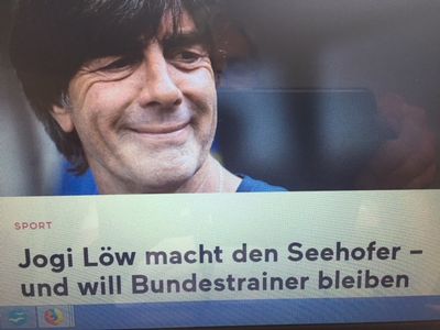 Die Blamage hat für Jogi Loew keine Konsequenzen. Er darf weiter machen. Der Weltmeister-Trainer von gestern macht auch morgen weiter
