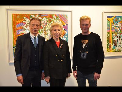 Ausstellungseröffnung: v.l.n.r.: Christoph Daum, Dr. h.c. Ute-Henrietzte Ohoven, Leon Loewentraut