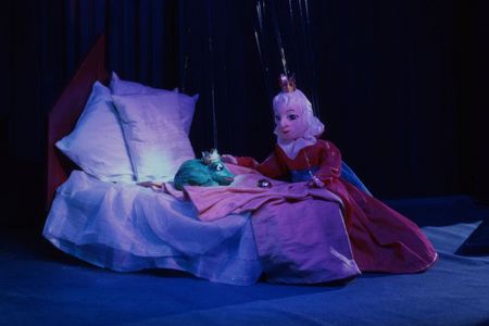 Kein Quak Müllers Marionetten-Theater spielt Der Froschkönig