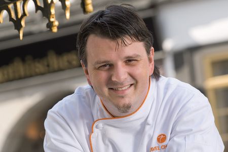 Essen und Trinken Kuechenchef Ronny Kallmeyer