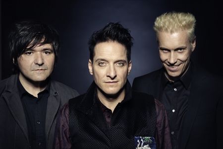 Konzert Rock: Die Ärzte - Lauter, besser und zu Dritt -  ÄRZTIVALS 26.06.2013 im Gräfenhainichen Ferropolis