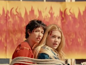 Eine besondere Mischung aus Folk, Indie-Pop und Rock von DAISY THE GREAT Eine besondere Mischung aus Folk, Indie-Pop und Rock von DAISY THE GREAT