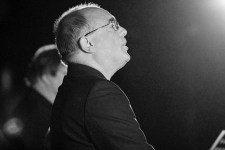 John Potter ist auf neuem Album Night Sessions zu hoeren