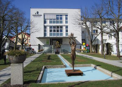 Die Kunstgiesserei Strassacker in Suessen hat sich seit vier Generationen als Familienunternehmen dem Kunstguss verschrieben.