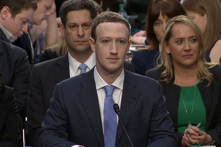 Während Konzernchef Mark Zuckerberg sein teures Metaverse-Projekt vorantreibt müssen 11.000 Mitarbeiter gehen