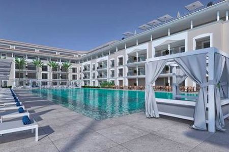 Das neue Grupotel Playa de Palma Prestige Suites & Spa liegt nur rund zehn Autominuten vom Flughafen in Palma auf Mallorca