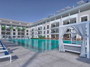 Das neue Grupotel Playa de Palma Prestige Suites & Spa liegt nur rund zehn Autominuten vom Flughafen in Palma auf Mallorca