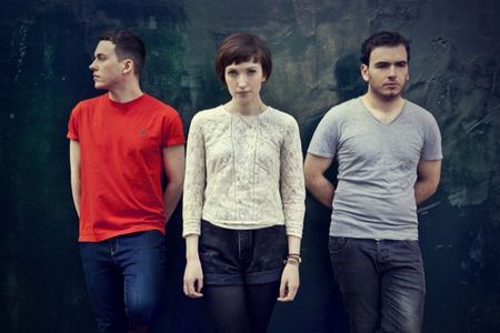 Konzert: Aufregendes Trio DAUGHTER überzeugt auf EPs und live mit „dreamy“ Ambient-Folk - Deutschland-Shows im April in Köln, Berlin, Hamburg und Frankfurt