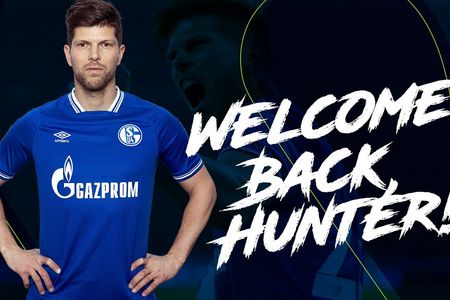 Noch hält Fußball-Bundesligist FC Schalke an seinem Sponsor Gazprom fest. Eine Trennung ist unausweichlich, findet dagegen Agenturchef Raphael Brinkert