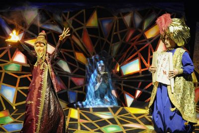 1001 nacht fantastisches theaterstueck wiesbaden
