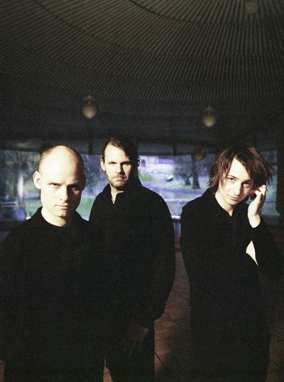 Michael Wollny Trio derzeit nicht mit Eva Kruse unterwegs, sondern Tim Lefebvre