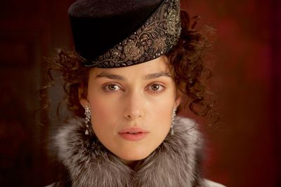 Anna Karenina -  Elegante und ungewöhnliche Adaption von Leo Tolstois Klassiker mit Keira Knightley, Jude Law und Aaron Johnson