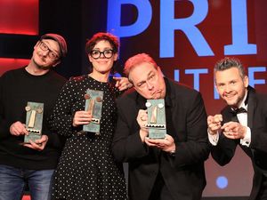 Prix Pantheon 2021 – das Bonner Pantheon-Theater gibt die Preisträger bekannt: Oliver Kalkofe, Eva Karl Faltermeier und Stefan Danziger Prix Pantheon 2021 – das Bonner Pantheon-Theater gibt die Preisträger bekannt: Oliver Kalkofe, Eva Karl Faltermeier und Stefan Danziger