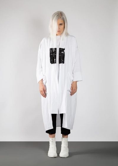 Die Designerin kreiert Mode für selbstbestimmte, weltoffene Frauen