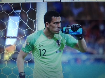 Rolf Schroeter hat viel Verstaendnis dafuer, das die Kroaten die isotonische Sponsorenploerre der FIFA nicht saufen wollten, und wuenscht der Mannschaft viel Erfolg im Endspiel