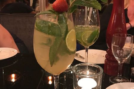 Die neusten Gin Kreationen auf dem Festival, der Gin des Lebens, in Berlin