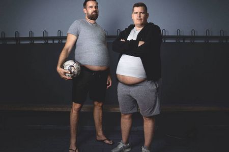 Hoechste Zeit Sport zu treiben, finden Raphael Brinkert und Christoph Metzelder