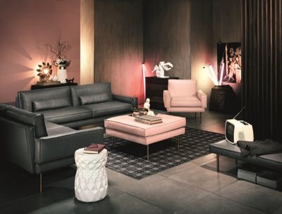 Rosenthal und Moebelhersteller Ada praesentieren Sofa Modular