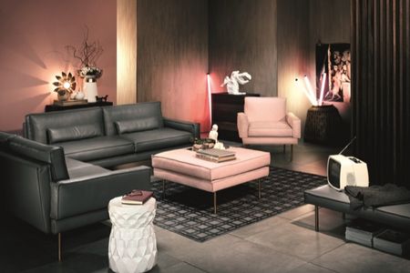 Rosenthal und Moebelhersteller Ada praesentieren Sofa Modular