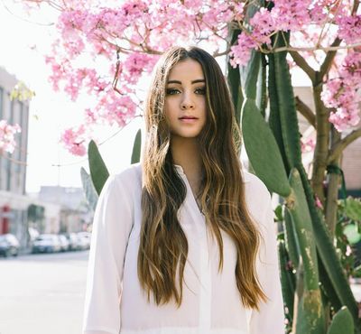 Jasmine Thompson mit neuer Single Adore