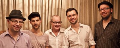 Matti Klein, André Seidel, Nils Landgren, Felix Falk und Tobias Fleischer verbringen viel Zeit im Studio.