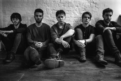 NOTHING BUT THIEVES stellen neue Songs vor NOTHING BUT THIEVES stellen neue Songs vor