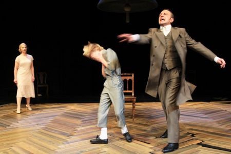 Theater Bremen:  Bremen: Buddenbrooks - Nach dem Roman von Thomas Mann in einer Fassung von John von Düffel bis zum 20.2.2013
