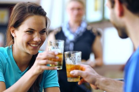 Essen und Trinken Apfelwein