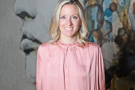 Anna Heuer ist Verbandsgeschäftsführerin der HSMA, Hotelstrategin und Trend – sowie Wirtschaftsexpertin