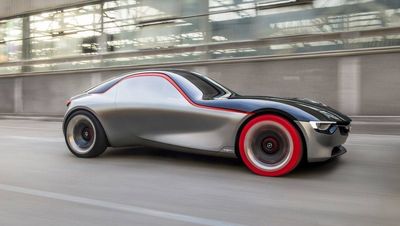 Richtungweisend: Konzeptstudie des legendären Opel GT. Die Designer um Mark Adams haben daraus eine New Germanness entwickelt