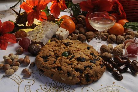 Ligurien auf der Zunge, der Pandolce Weihnachtskuchen mit Geschichte und Wirkung