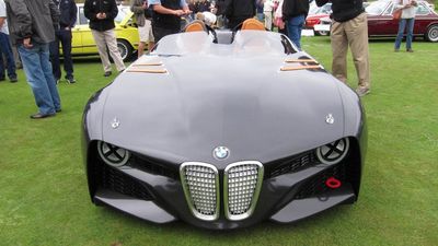 Mir solchen Luxus-Autos sollten Profi-Fußballer bei Instagram besser nicht protzen
