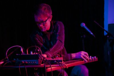 Schneider TM zeigt auf neuem Album Spontanität und Improvisation