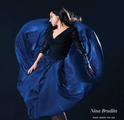 Die Stimme von Nina Bradlin ist eine Ueberraschung