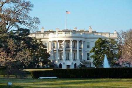 Der Regierungssitz von Praesident Trump - das weisse Haus in Washington