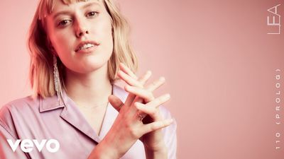 LEA veroeffentlicht ihre Treppenhaus -Deluxe Version mit 16 neuen Songs