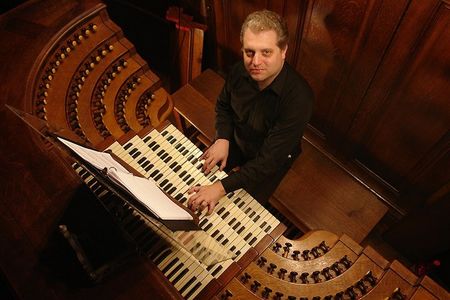 Stephen Tharp gibt Konzert in Wuppertal