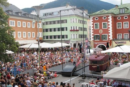 Reisen Lienz Strassentheaterfestival Publikum