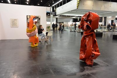 Besucher auf der Art Colonge