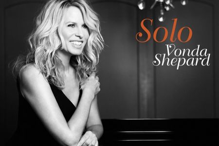 Vonda Shepard gibt Konzert in Koblenz