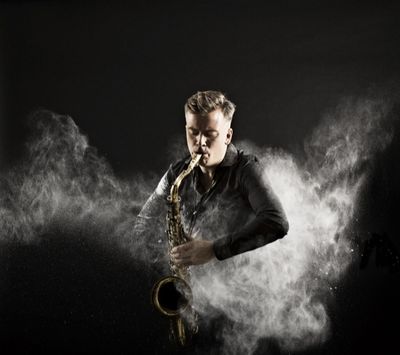 Marius Neset ist Saxophonist