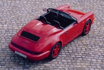 Der Messestand des Porsche-Museums wird in der Halle 4.1 am Stand J 95 zu finden sein.