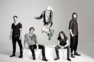 Luxuslaerm mit neuem Album Alles was du willst