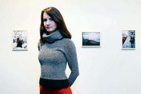 Anna Vogel erhält einen der beiden Förderpreise für Bildende Kunst der Stadt Düsseldorf. Der Preis ist mit 4000,- € dotiert. Ein Katalog und eine Ausstellung im Kunstraum Düsseldorf runden den Preis ab.