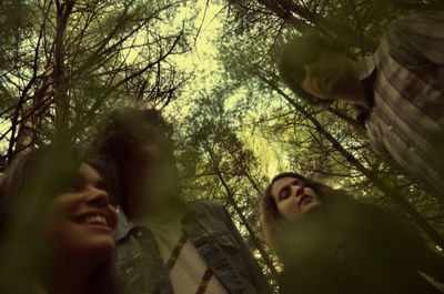 Caged Animals geben Konzert im Posthof Linz 2014