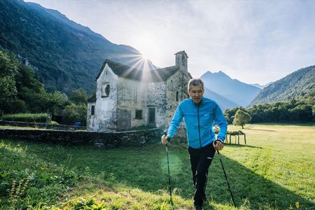 Aus dem Suedosten Sibiriens in die suedliche Schweiz Tauf Khamitov ließ sich vor fast 30 Jahren aus Liebe im Tessin nieder
