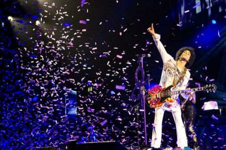 Prince praesentiert neue CD