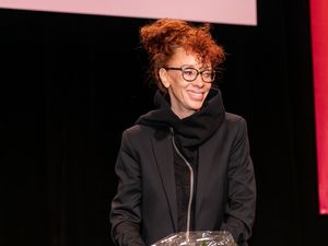 Der Schweizer Buchpreis 2019 geht an Sibylle Berg Der Schweizer Buchpreis 2019 geht an Sibylle Berg