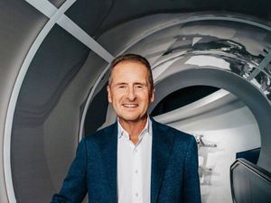 VW-Chef Herbert Diess ist der aktuell beliebteste Top-Manager Deutschlands VW-Chef Herbert Diess ist der aktuell beliebteste Top-Manager Deutschlands