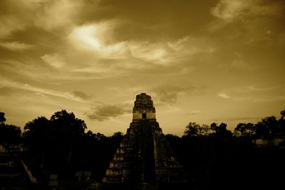 Reisen Mayatrek Tempel